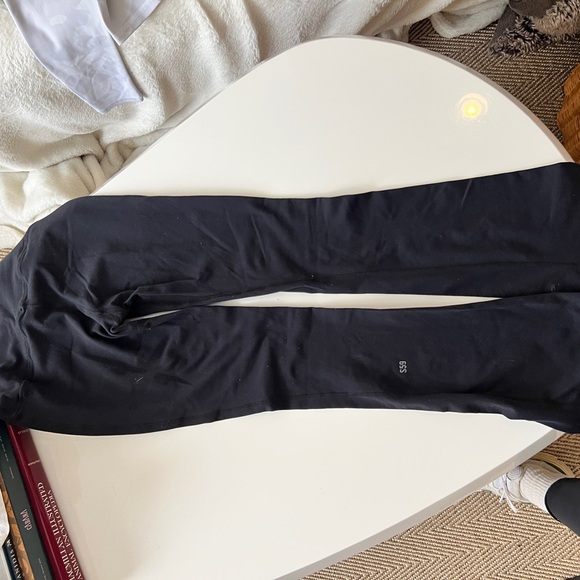 Alo / lululemon / Vuori Clothes Haul - Picture 14 of 16